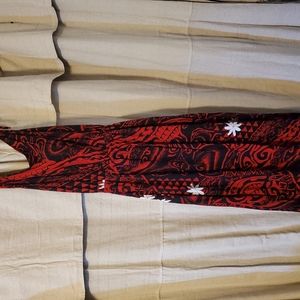 Wahine Toa, Xlg maxi dress. Red and black